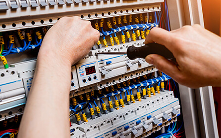 Description of the relationship between PLC and DCS system